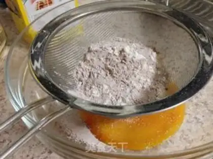 Make Chocolate cupcakes step 2
