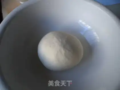 Make Potato-coloured buns step 0