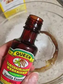 Make Chocolate cupcakes step 5