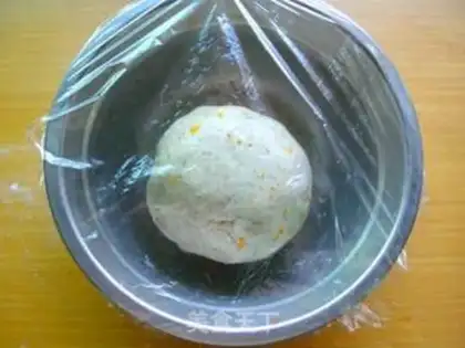 Make Soybean-sucked red-treet flower step 5
