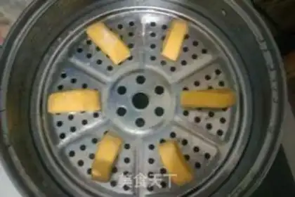 Make Pumpkin buns step 14