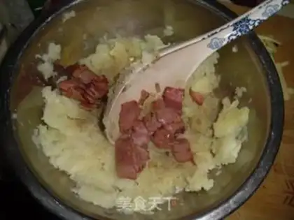 Make Bacon cheese mashed potatoes step 7