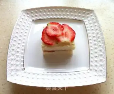 Make Strawberry Christmas sandwich step 0