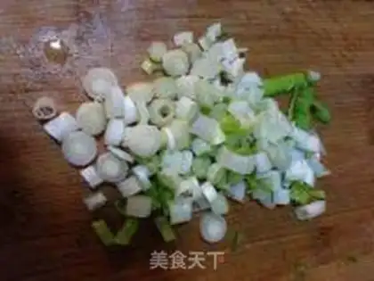 Make Northeast egg sauce step 2