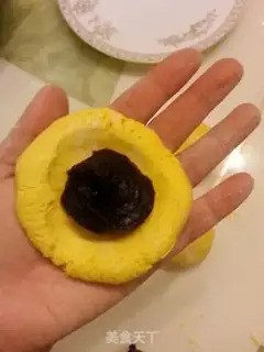 Make Gold pumpkin pie step 4
