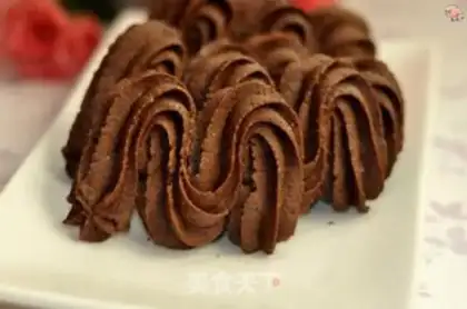 Make Chocolate cream pancakes step 8