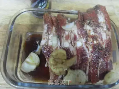 Make Black pepper pork chops step 1