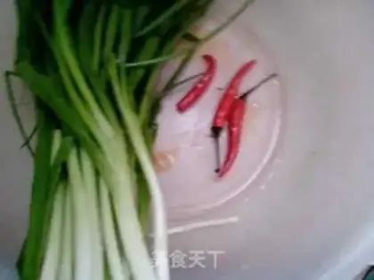 Make Onion noodles step 1