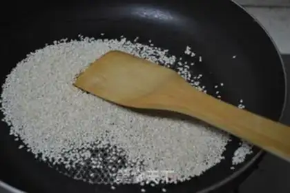 Make Sesame salt and soybeans step 2