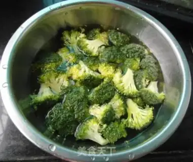 Make Potato cheese and broccoli step 2
