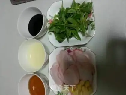 Make Three chicken wings step 0