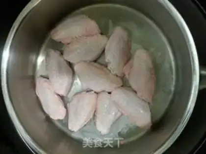Make Three chicken wings step 1