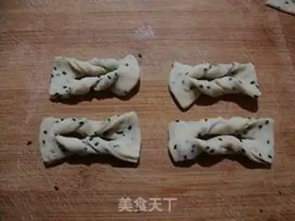 Make Bean-cracker forks step 6