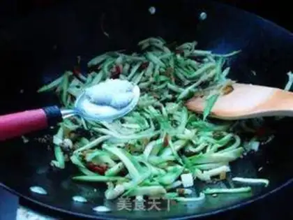 Make A pickle and a smelt step 5