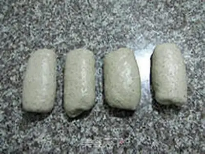 Make A greasy rice paste with dried toast step 13