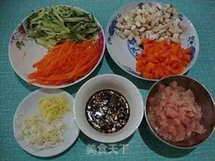 Make Three Ding noodles step 1