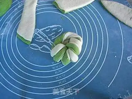 Make Spinach rolls step 10