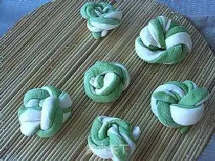 Make Spinach rolls step 11
