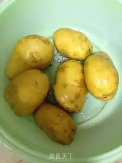 Make Milky cheese mashed potatoes step 0