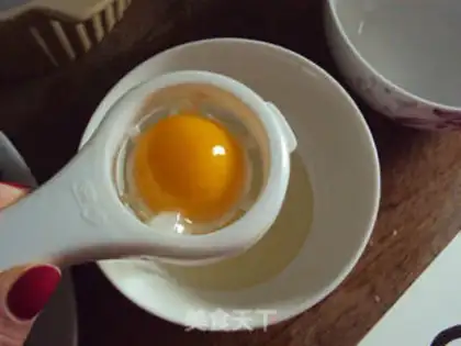 Make Three-coloured eggs step 2