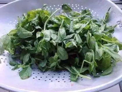 Make Sour peas step 1