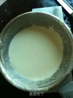 Make Jell-O fish step 1