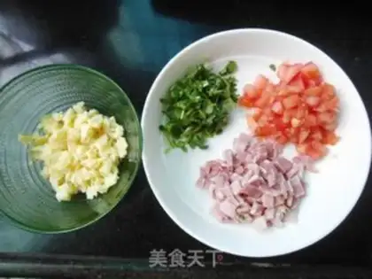 Make Bacon cheese fried eggs step 2