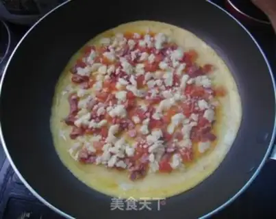 Make Bacon cheese fried eggs step 5