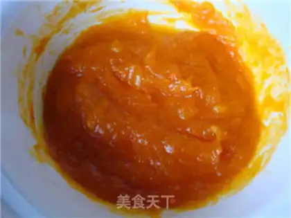 Make Sweet, soft pumpkin pie step 0