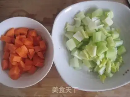 Make Celery with peanuts step 2