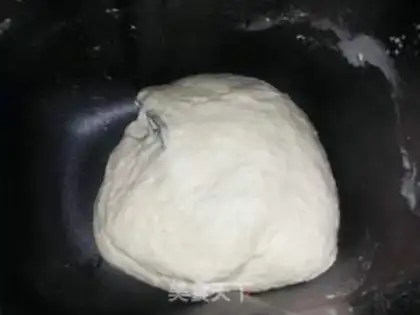 Make Cheese ham pizza step 3