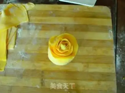 Make Pumpkin toad rose bag step 23