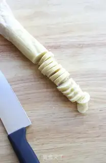 Make A walnut coconut step 7