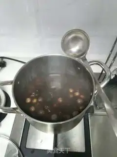 Make Red-tree guacamole step 1