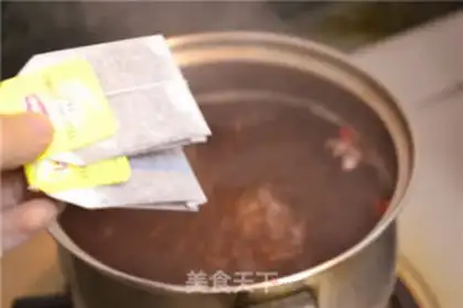Make Five spicy tea eggs step 4