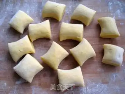 Make Pumpkin corn nest step 7