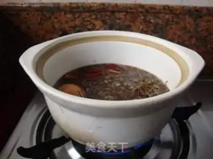 Make Chicken-brush red-tree egg soup step 3