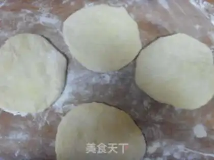 Make Sweet doughnuts step 4