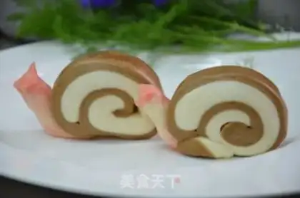Make Snail buns step 9