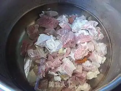 Make Curry potato beef step 1
