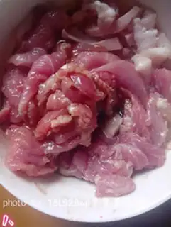 Make Garlic fried meat step 0