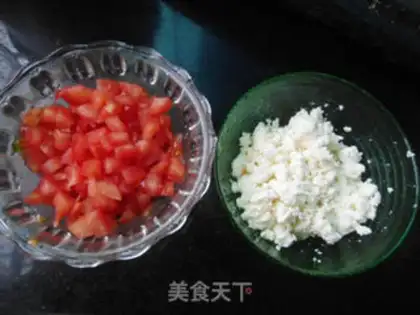 Make Tomato shrimp pasta step 1