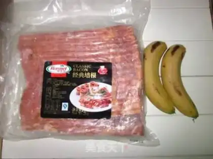 Make Bacon banana roll step 0