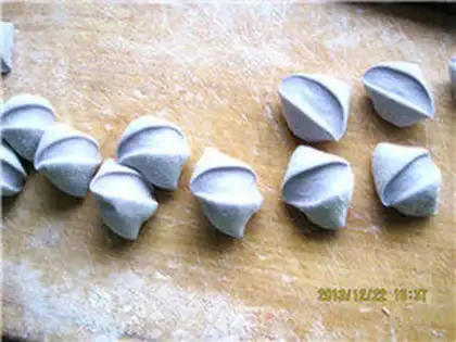 Make Mixer color dumplings step 12
