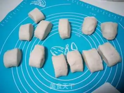 Make A radish, a saline bun step 4
