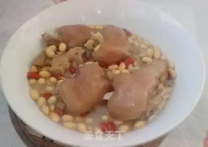 Make Soybeans, pig hoof step 8