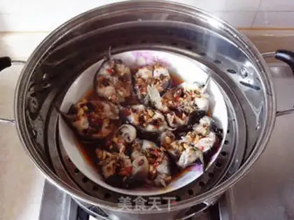 Make Steamed catfish step 11