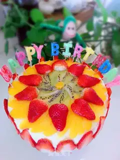 Make Fruit birthday cake step 10