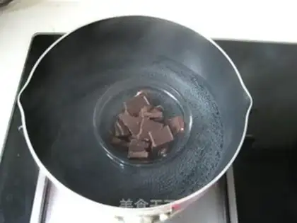 Make Christmas stake cake step 11