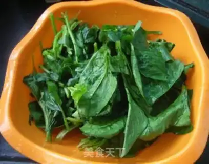 Make The spinach gravy step 1